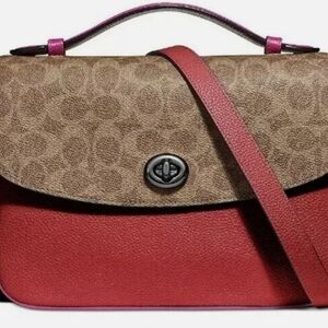 Coach Cassie/Signature Canvas crossbody bag